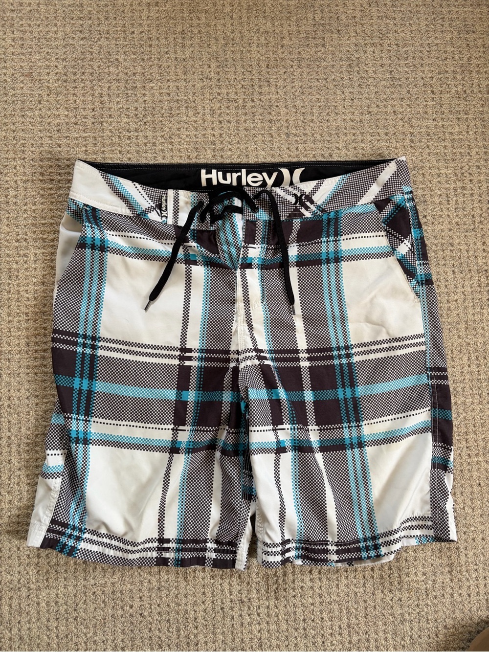 Hurley Men’s White, Teal & Black Plaid Swim Board Shorts